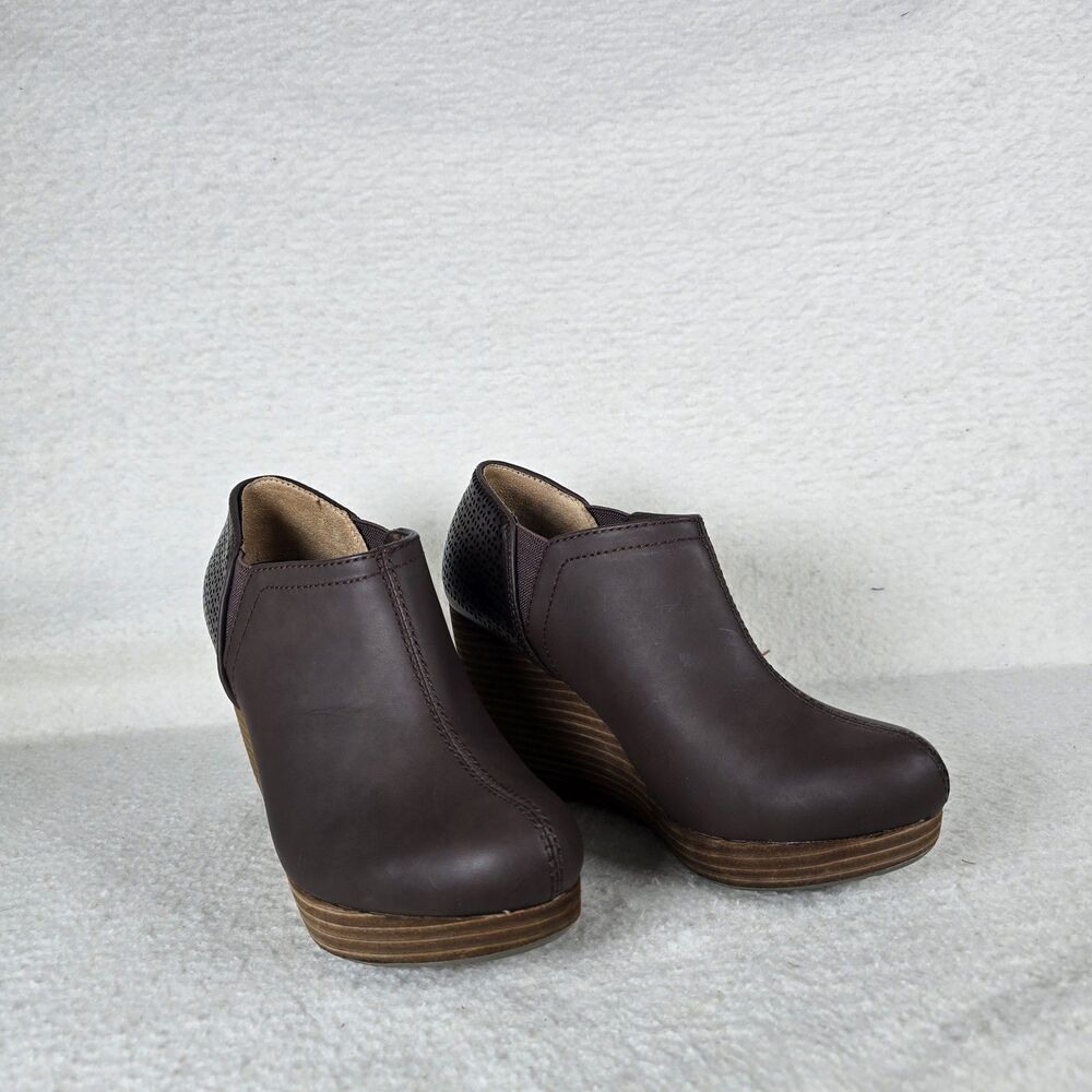 Dr. Scholl’s Harlow Wedge Bootie Black Women’s Size 6.5?